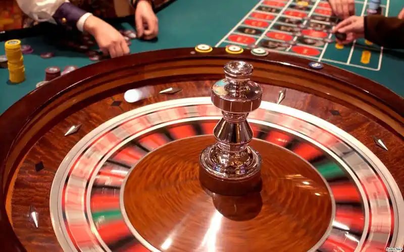Permainan kartu dan meja klasik baccarat poker di lobby game bumi99